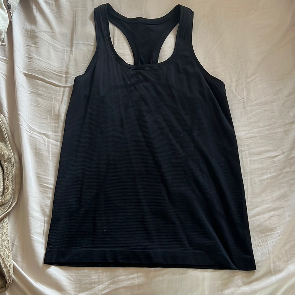 Lululemon Swiftly Tech Racerback Tank in Black